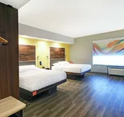 Tru by Hilton Portland Airport Area hotel detail image 7