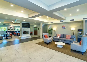Comfort Inn & Suites hotel thumbnail 4