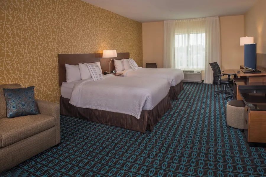 Fairfield Inn and Suites by Marriott Washington hotel detail image 6