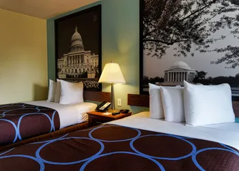 Super 8 by Wyndham Alexandria/Washington D.C. Area hotel thumbnail 4