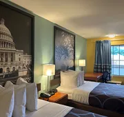 Super 8 by Wyndham Alexandria/Washington D.C. Area hotel detail image 5