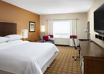 Four Points by Sheraton Grande Prairie hotel thumbnail 7