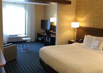Fairfield Inn & Suites by Marriott Decorah hotel thumbnail 4