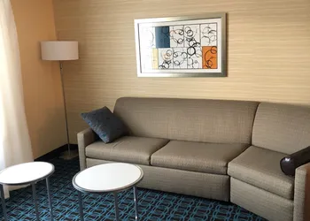 Fairfield Inn & Suites by Marriott Decorah hotel thumbnail 5
