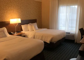 Fairfield Inn & Suites by Marriott Decorah hotel thumbnail 8