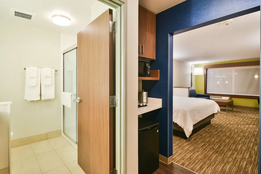 Holiday Inn Express and Suites-Lehi - Thanksgiving Point by IHG hotel detail image 2