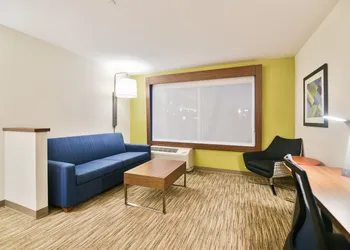 Holiday Inn Express and Suites-Lehi - Thanksgiving Point by IHG hotel thumbnail 3