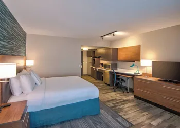 TownePlace Suites by Marriott Miami Airport hotel thumbnail 7