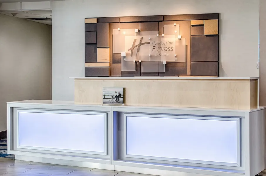 Holiday Inn Express & Suites Atchison by IHG hotel detail image 2