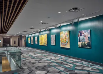 Hilton Des Moines Downtown hotel thumbnail 2
