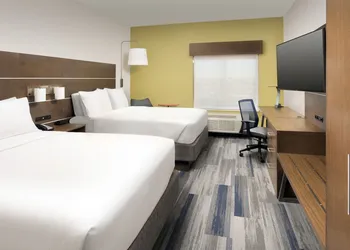 Holiday Inn Express & Suites San Antonio North - Windcrest by IHG hotel thumbnail 8