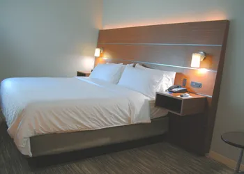 Holiday Inn Express & Suites Columbia City by IHG hotel thumbnail 2