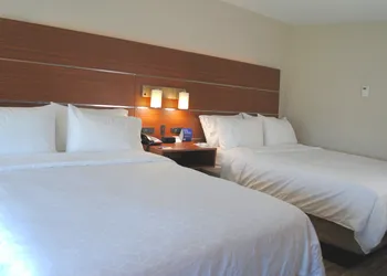 Holiday Inn Express & Suites Columbia City by IHG hotel thumbnail 3