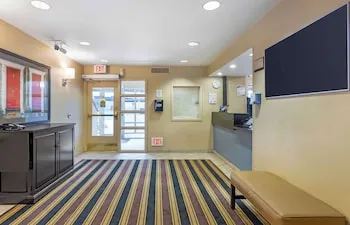 Extended Stay America Suites Boston Waltham 32 4th Ave hotel thumbnail 4