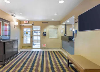 Extended Stay America Suites Boston Waltham 32 4th Ave hotel thumbnail 4