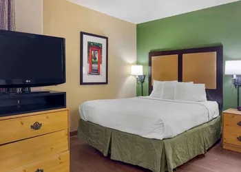 Extended Stay America Suites Boston Waltham 32 4th Ave hotel thumbnail 6