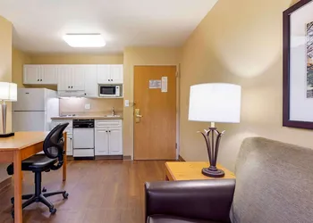Extended Stay America Suites Boston Waltham 32 4th Ave hotel thumbnail 8