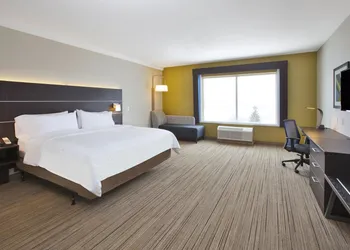 Holiday Inn Express Auburn Hills South by IHG hotel thumbnail 4