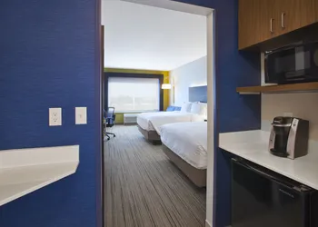 Holiday Inn Express Auburn Hills South by IHG hotel thumbnail 6