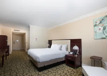 Holiday Inn El Monte - Los Angeles by IHG hotel thumbnail 6