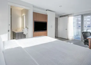 Residence Inn by Marriott Jersey City hotel thumbnail 6