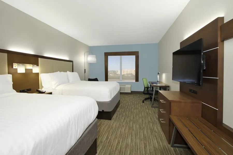 Holiday Inn Express & Suites Columbus North by IHG hotel detail image 2