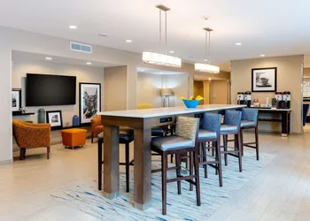 Hampton Inn Wetumpka hotel thumbnail 5