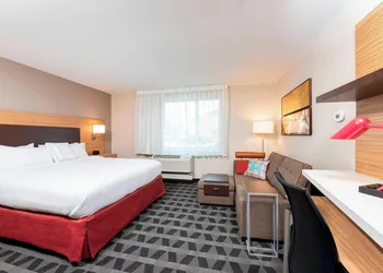 TownePlace Suites by Marriott Louisville North hotel thumbnail 8