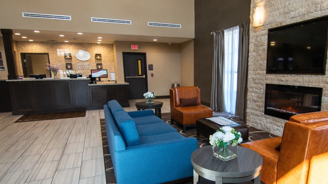 Comfort Suites Near Sam Houston Race Park hotel detail image 2