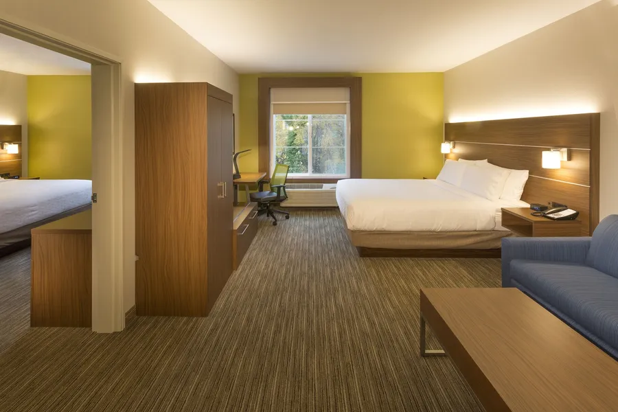 Holiday Inn Express & Suites Seattle South - Tukwila by IHG hotel detail image 6