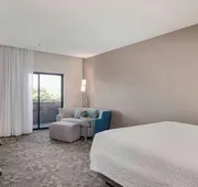 Courtyard by Marriott Niagara Falls USA hotel detail image 4