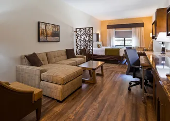 Best Western Plus Franciscan Square Inn and Suites hotel thumbnail 4