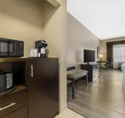 Best Western Plus Franciscan Square Inn and Suites hotel detail image 7