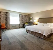 Hampton Inn and Suites Manchester hotel detail image 4