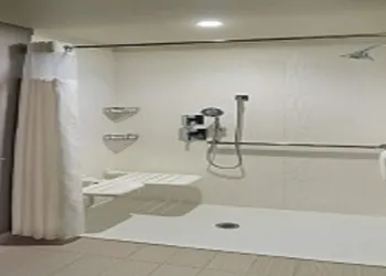 Courtyard by Marriott LaGrange hotel thumbnail 7