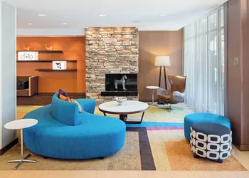 Fairfield Inn & Suites by Marriott North Bergen hotel thumbnail 2