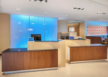 Fairfield Inn & Suites by Marriott North Bergen hotel thumbnail 3