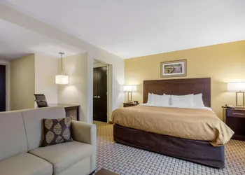 MainStay Suites St Louis Airport hotel thumbnail 4