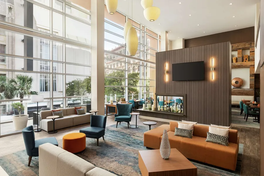 Hilton Garden Inn San Antonio Downtown Riverwalk hotel detail image 2