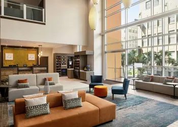 Hilton Garden Inn San Antonio Downtown Riverwalk hotel thumbnail 3