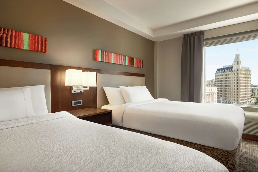Hilton Garden Inn San Antonio Downtown Riverwalk hotel detail image 6
