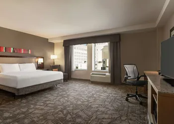 Hilton Garden Inn San Antonio Downtown Riverwalk hotel thumbnail 7