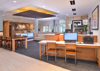Holiday Inn Express & Suites West Melbourne by IHG hotel thumbnail 2