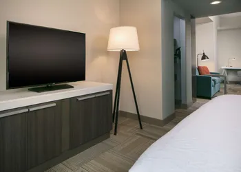 Hilton Garden Inn Iowa City Downtown University hotel thumbnail 5
