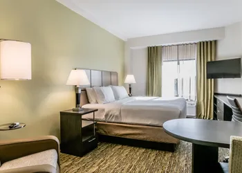 Candlewood Suites Hartford Downtown by IHG hotel thumbnail 4