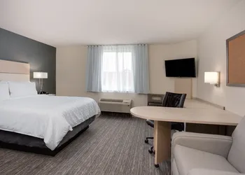 Candlewood Suites Miami Intl Airport - 36th St by IHG hotel thumbnail 4