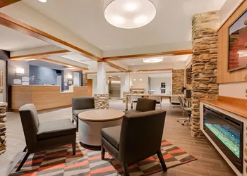 Microtel Inn & Suites by Wyndham Clarion hotel thumbnail 2