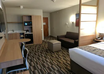 Microtel Inn & Suites by Wyndham Clarion hotel thumbnail 7