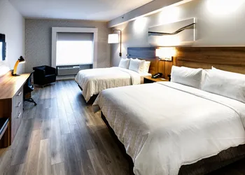 Holiday Inn Express & Suites Trois Rivieres Ouest by IHG hotel thumbnail 3
