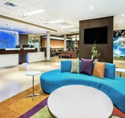 Fairfield Inn & Suites by Marriott Van Canton Area hotel detail image 3